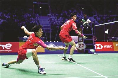 开云体育官网-首次参加世锦赛获得亚军 陈柏阳/刘毅期待下一张答卷100分